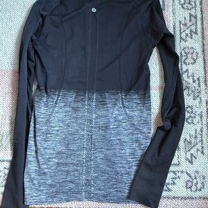 Lululemon Swiftly Tech Long Sleeve